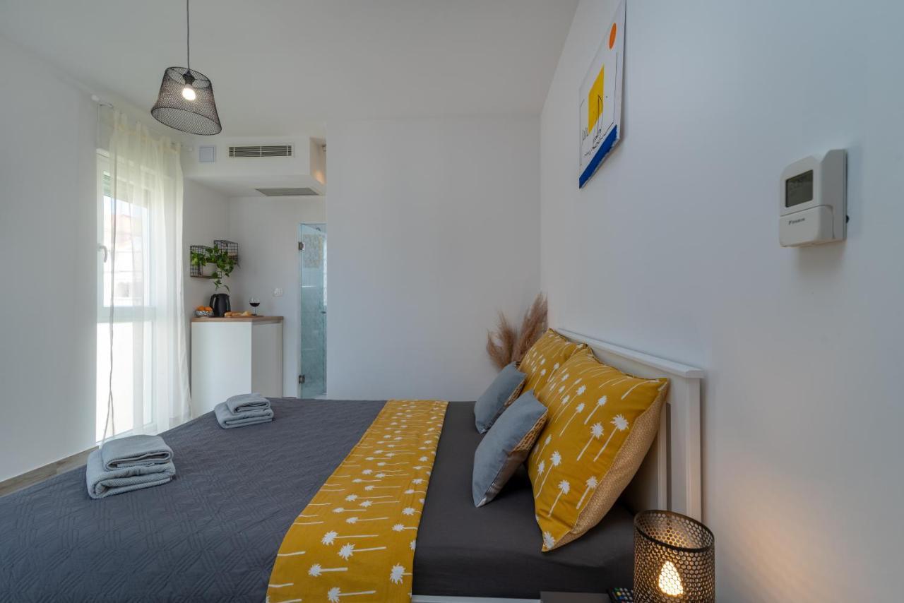 Apartmani Luce Trogir Zewnętrze zdjęcie