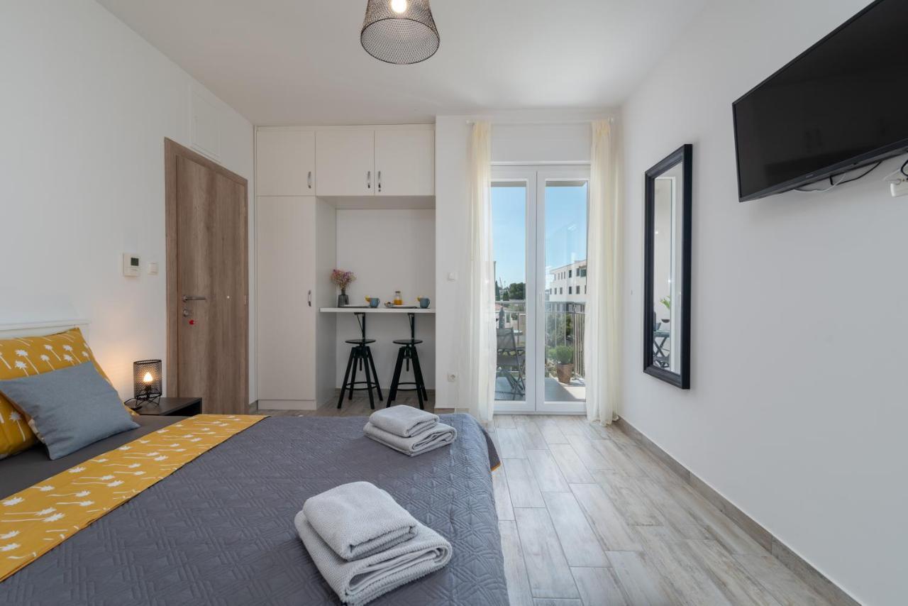Apartmani Luce Trogir Zewnętrze zdjęcie