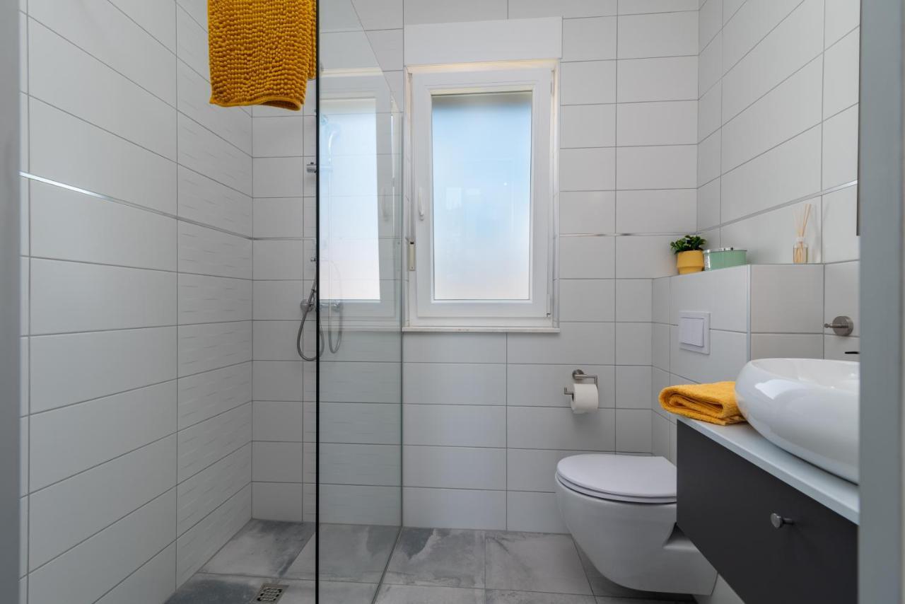 Apartmani Luce Trogir Zewnętrze zdjęcie