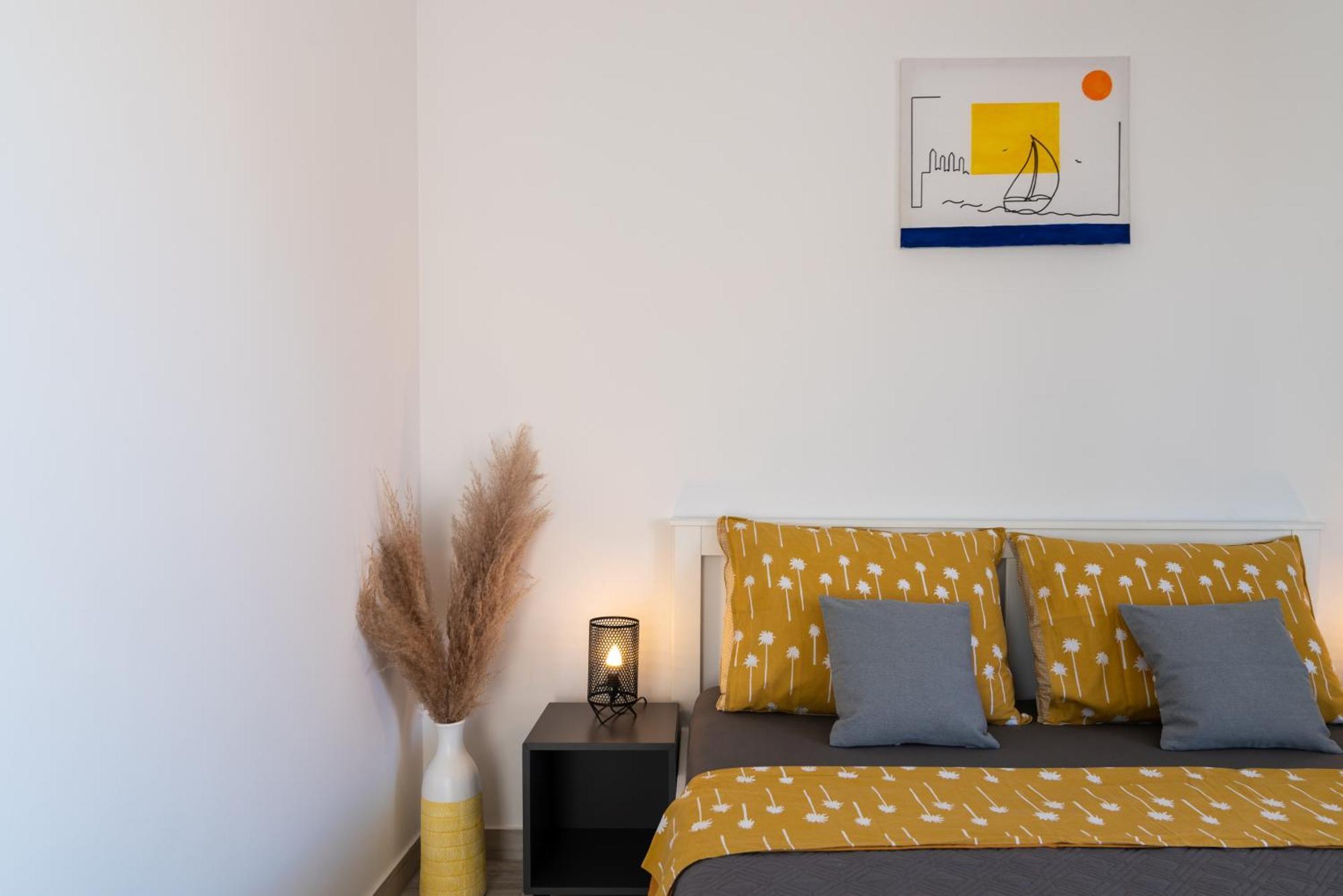 Apartmani Luce Trogir Zewnętrze zdjęcie