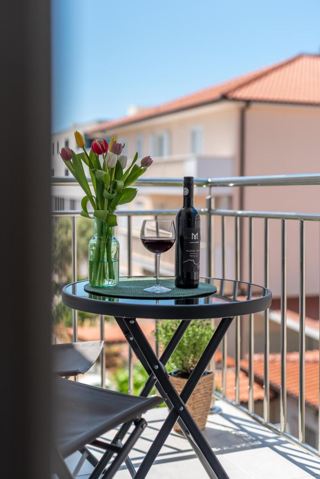 Apartmani Luce Trogir Zewnętrze zdjęcie