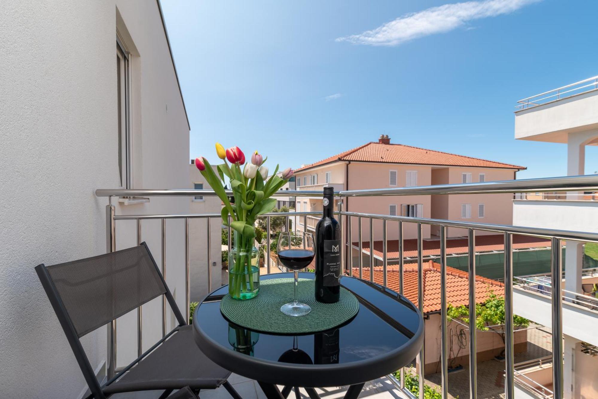 Apartmani Luce Trogir Zewnętrze zdjęcie