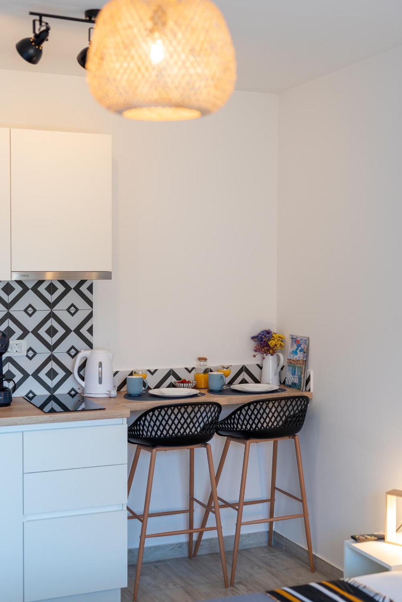 Apartmani Luce Trogir Zewnętrze zdjęcie