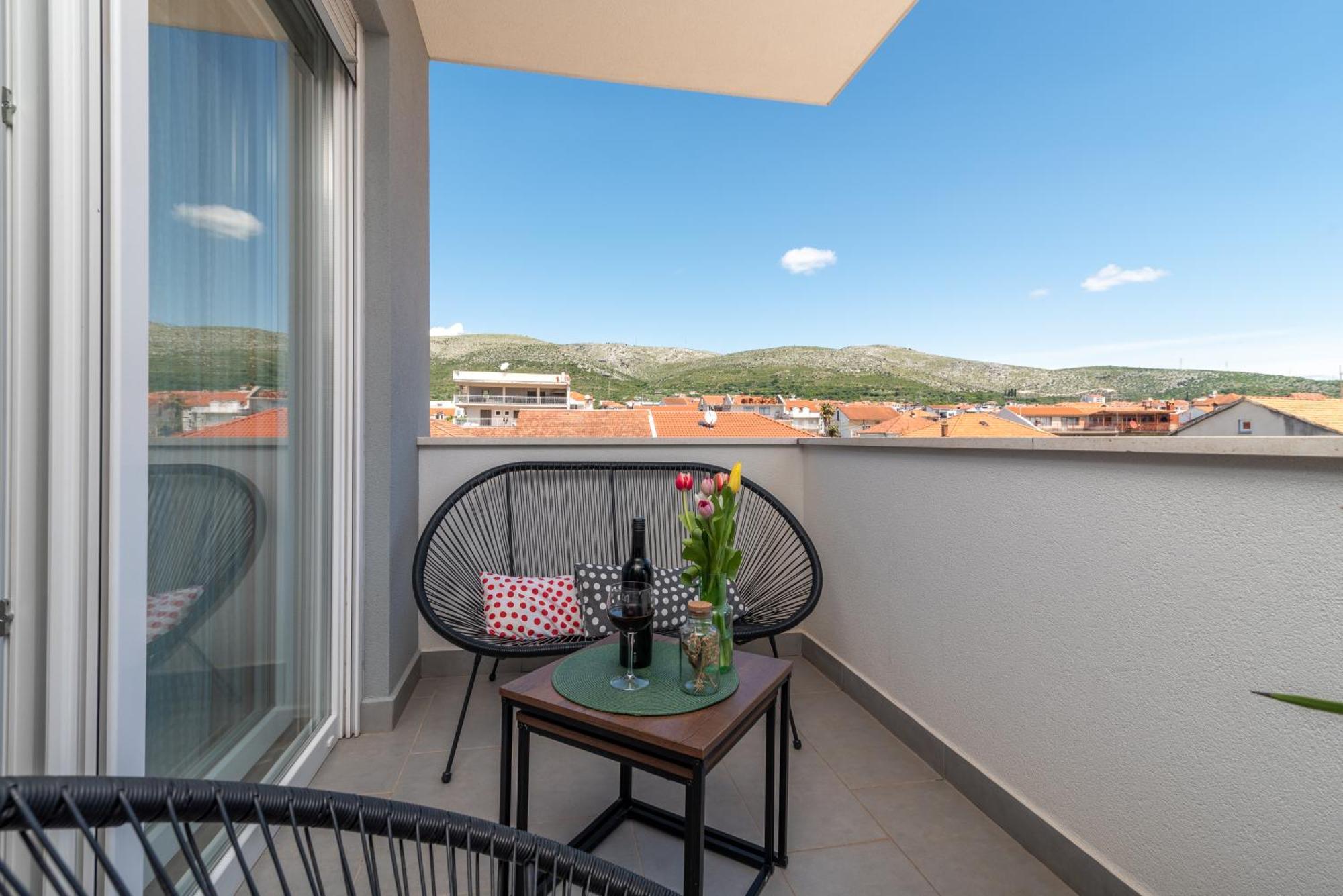 Apartmani Luce Trogir Zewnętrze zdjęcie