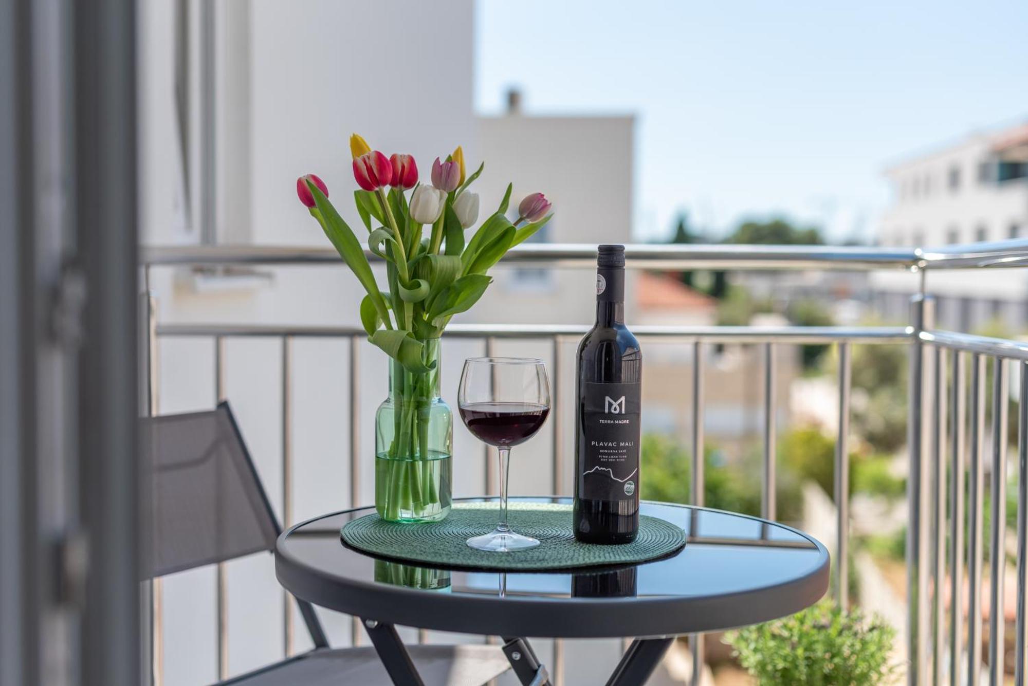 Apartmani Luce Trogir Zewnętrze zdjęcie