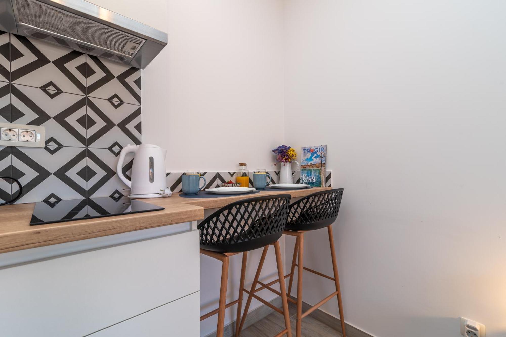 Apartmani Luce Trogir Zewnętrze zdjęcie