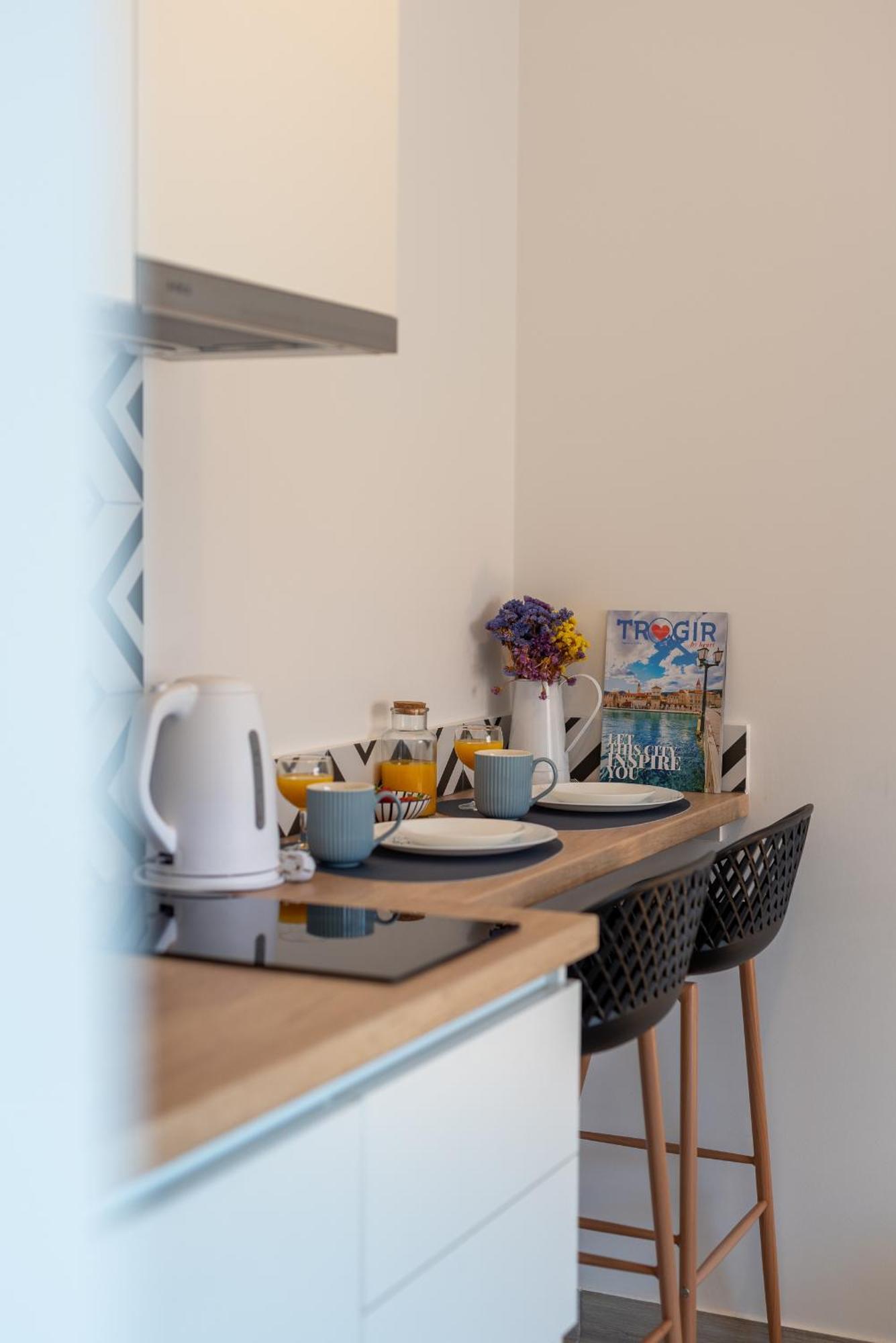Apartmani Luce Trogir Zewnętrze zdjęcie